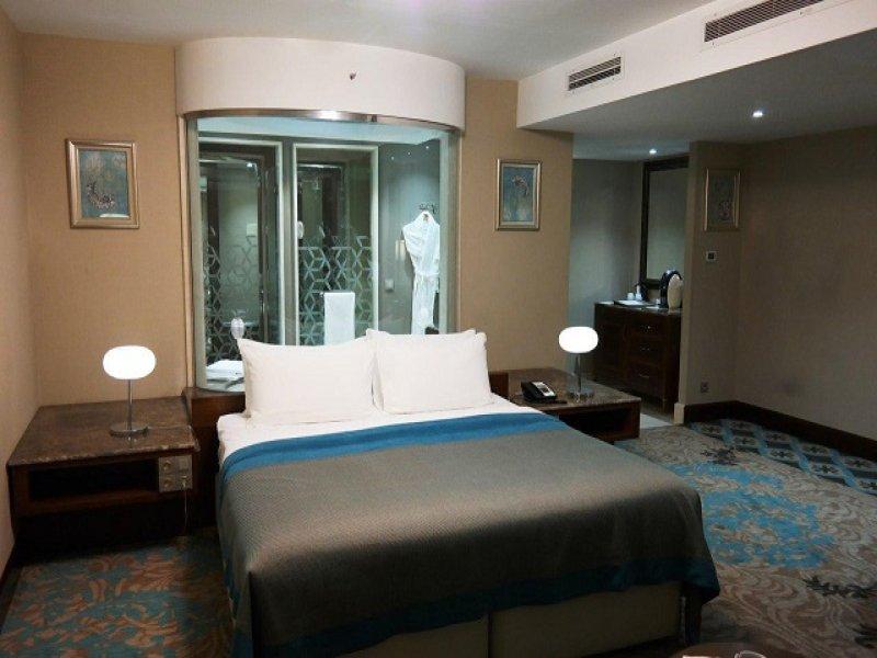 Aana Hotel Orumieh photo 5