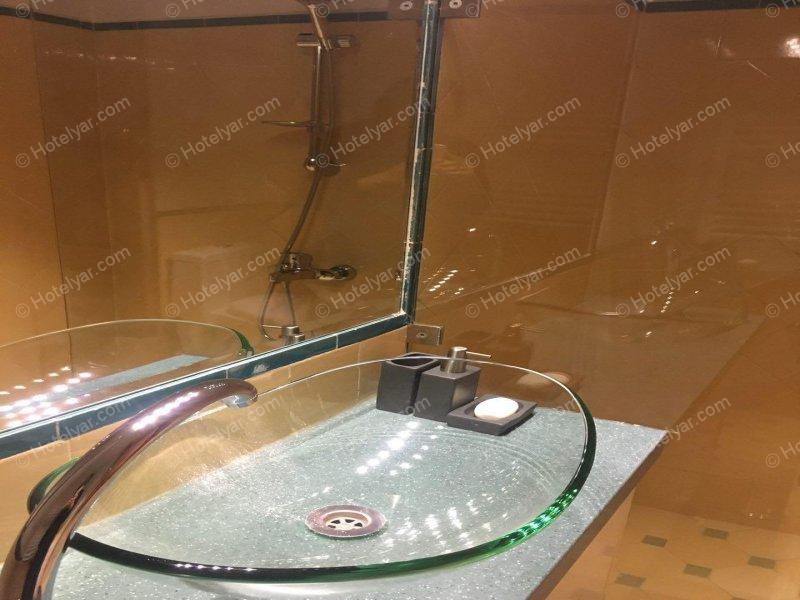 سرویس بهداشتی اقامتگاه سرای درب باغ کاشان