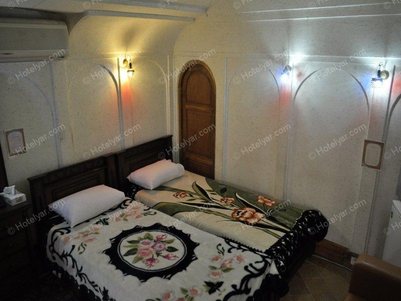 عکس هتل باغ مرشد یزد