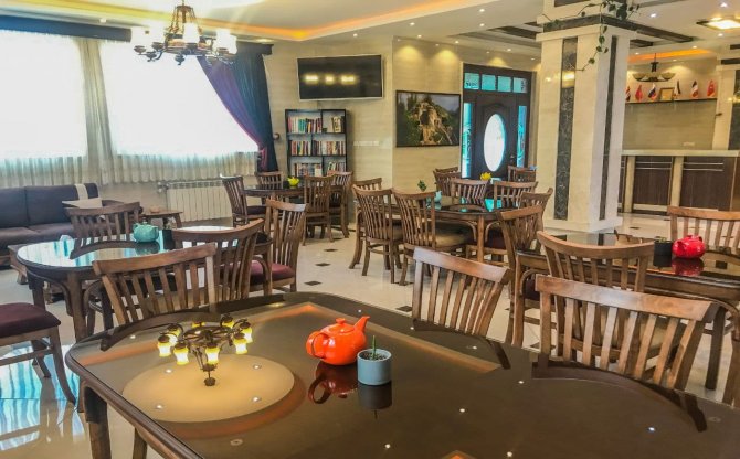 عکس هتل آپارتمان نخل بندرانزلی شماره 5