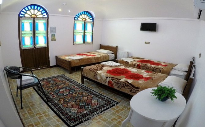 عکس اقامتگاه آمیرزا کاشان