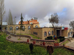 عکس مهمانسرای جهانگردی غار علیصدر همدان