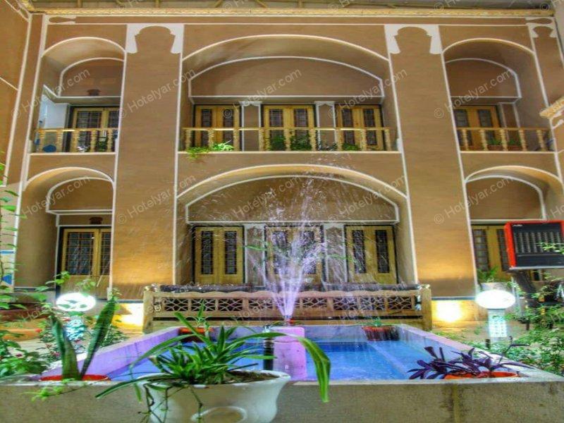 عکس اقامتگاه سنتی الماس یزد