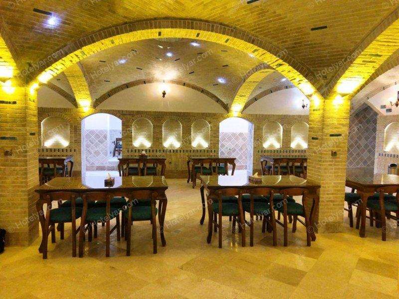 عکس هتل سنتی آواسا یزد شماره 15