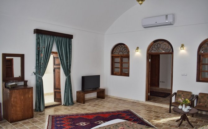 عکس هتل بوتیک هومان یزد شماره 9