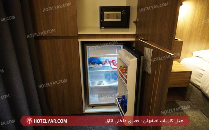 هتل کاربات اصفهان فضای داخلی اتاق 2
