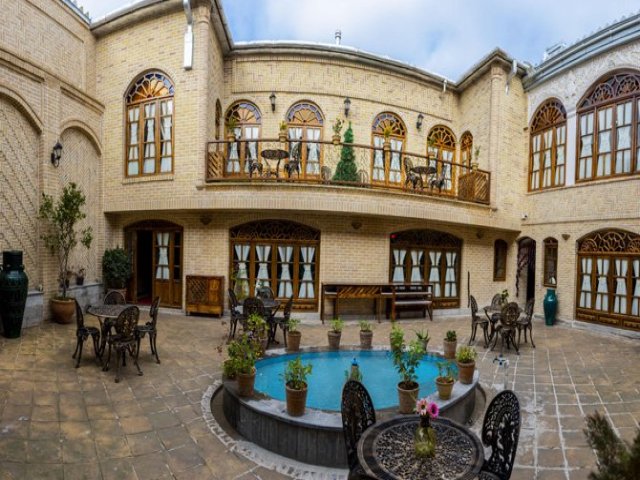 عکس هتل بوتیک سنتی کرمانشاه