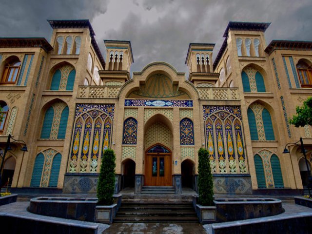 عکس هتل سنتی گران میراث رشیدیه تهران