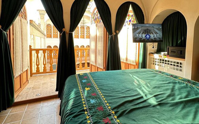 عکس اقامتگاه عمارت آقا حسینی کاشان شماره 9