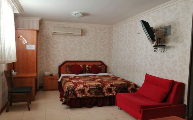 Partikan Hotel apartment Isfahan photo 2