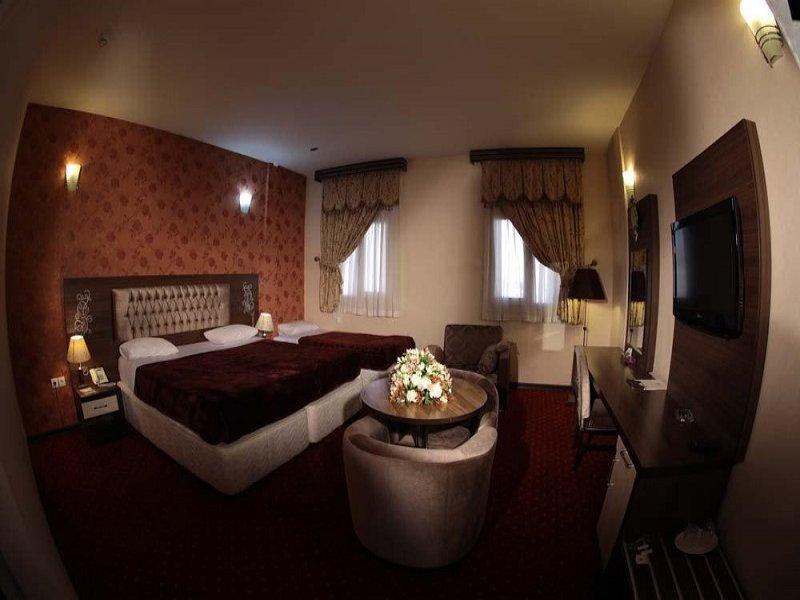 Parsia Hotel Qom photo 14