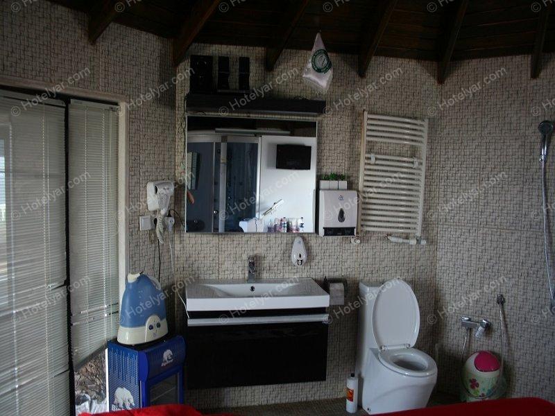 عکس هتل دلفین بندرانزلی