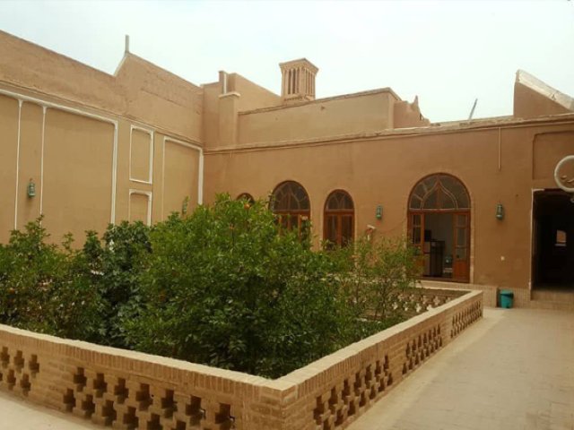 عکس هتل سنتی سروش یزد