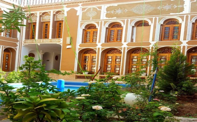 نمای هتل