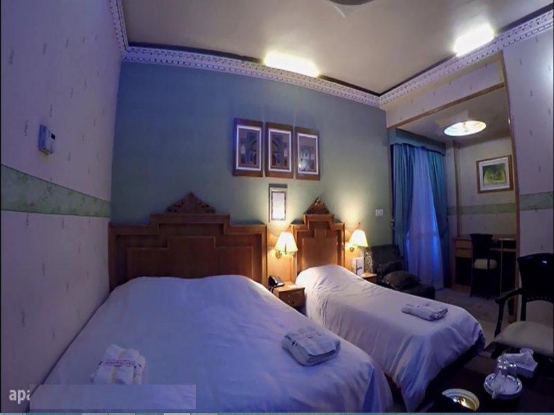 Zohreh Hotel Isfahan photo 7