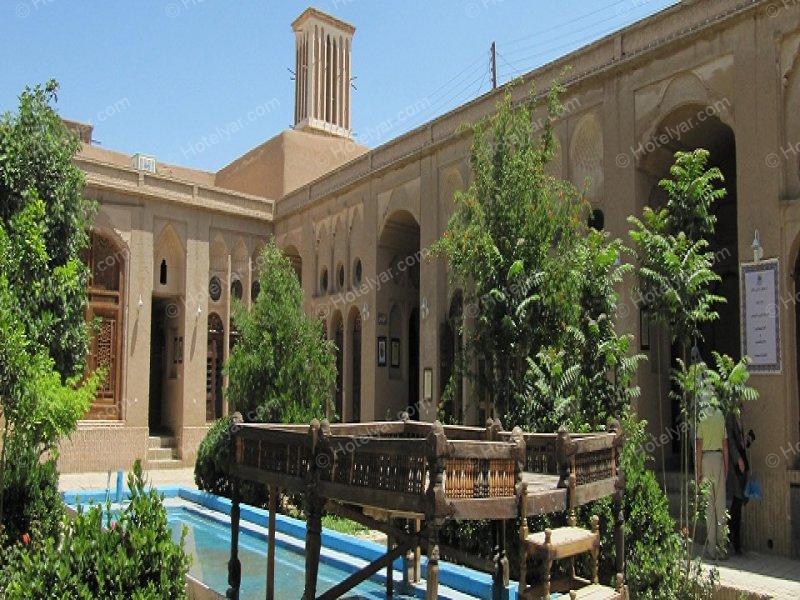 عکس هتل جاده ابریشم یزد
